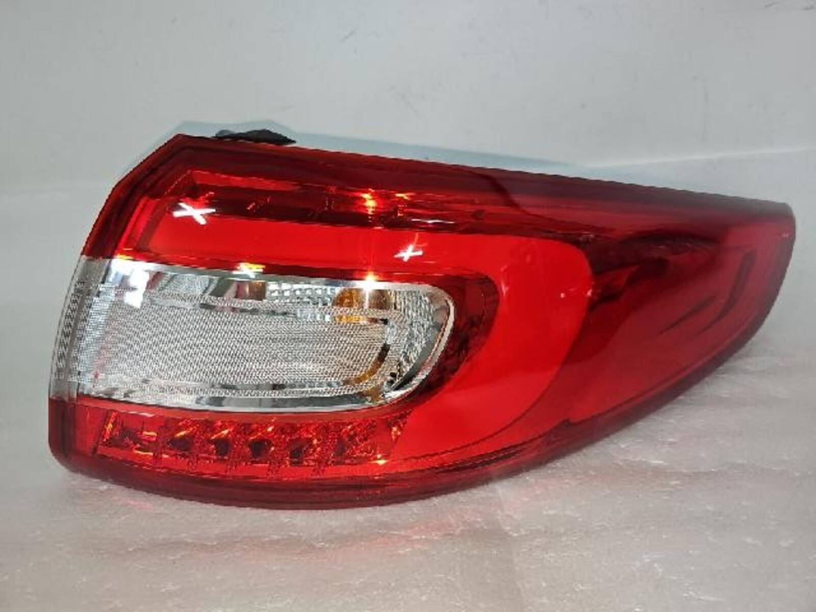 SAĞ DIŞ STOP FLUENCE LEDLİ