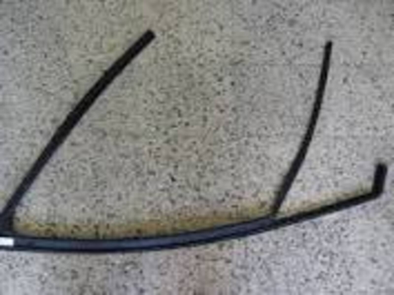 SAĞ ÖN CAM İÇ FİTİL