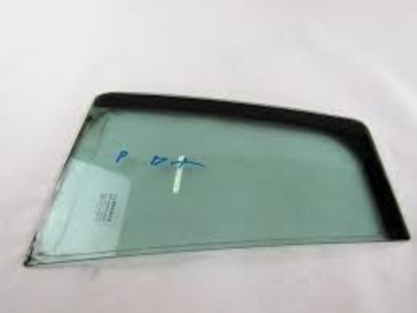 SAĞ ARKA KELEBEK CAMI KM--