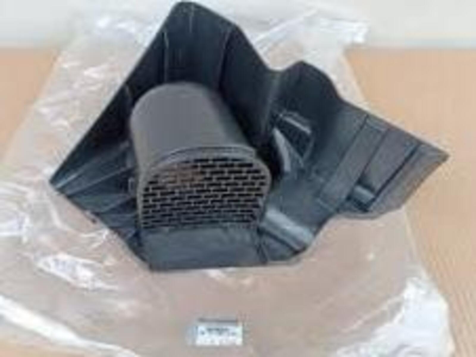 HAVA FİLTRE BORU UCU TRAFİC 3